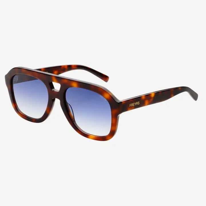 Voyager Oversized Aviator Sunglasses