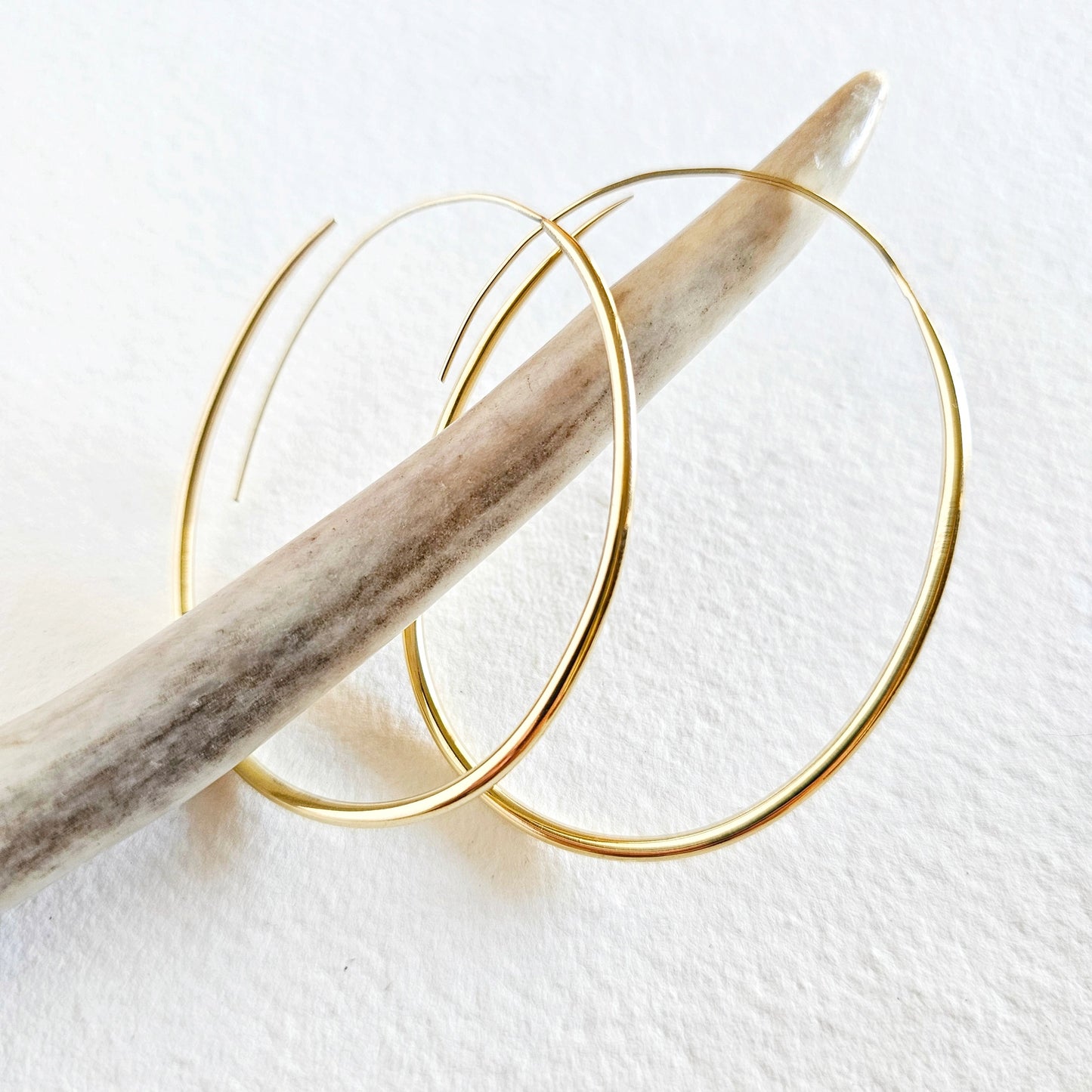 Brass Thread Oval Hoops