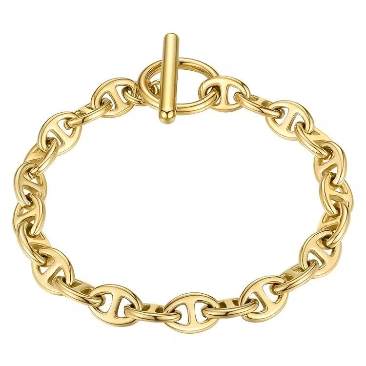 Taylor Toggle Bracelet