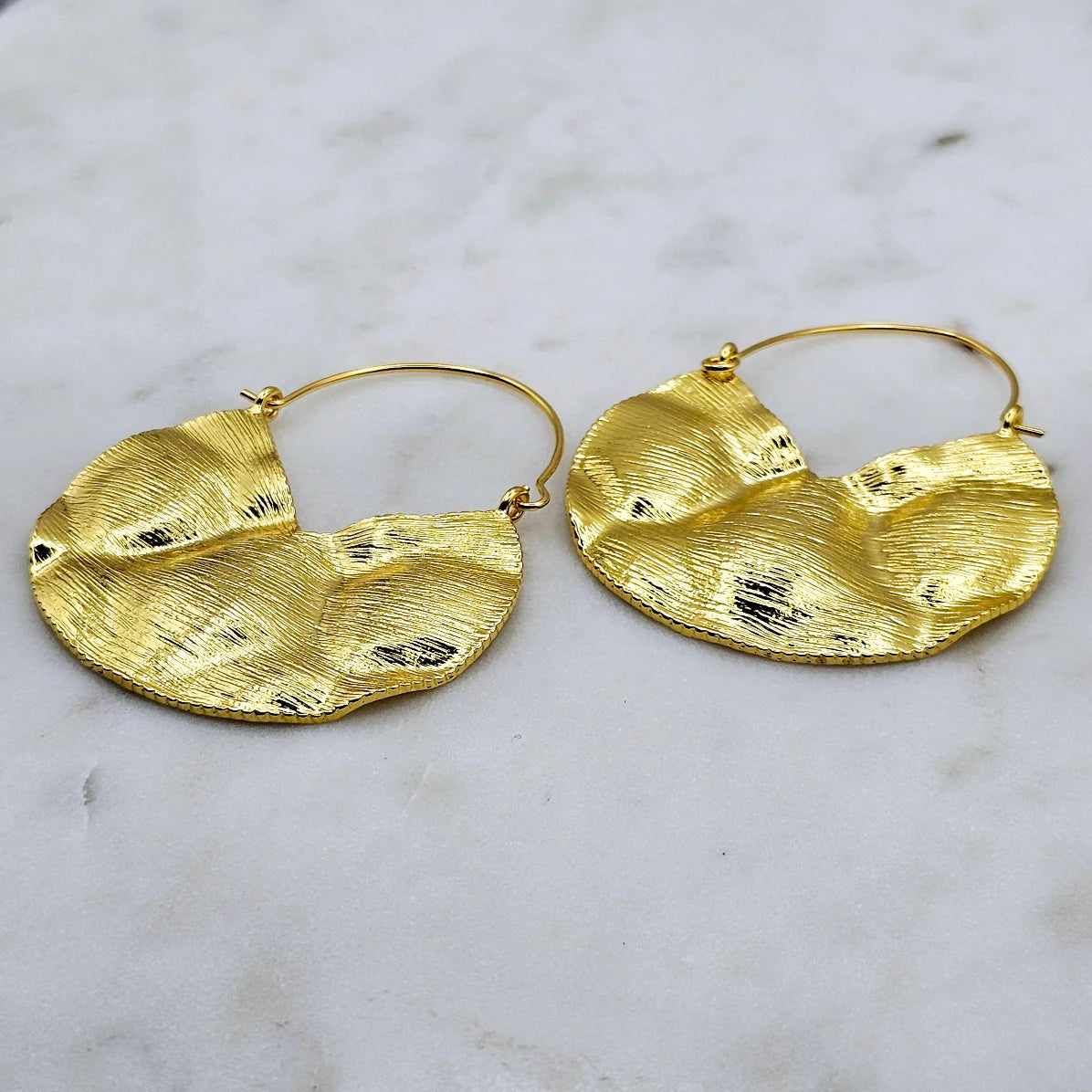 Crinkle Hoops