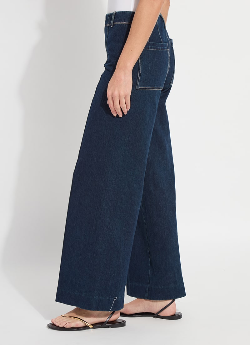 Nova Pintuck Pant
